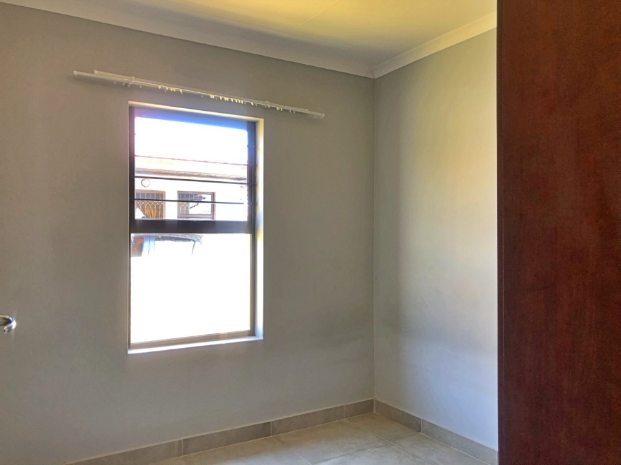 3 Bedroom Property for Sale in Waterval East North West